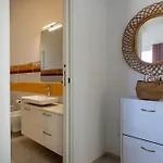 La Perla Del Mare Apartment *