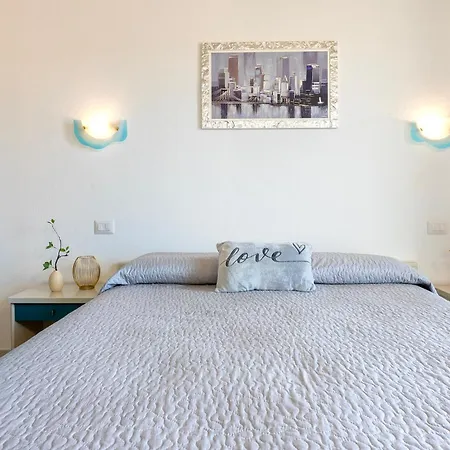 La Perla Del Mare Apartamento *