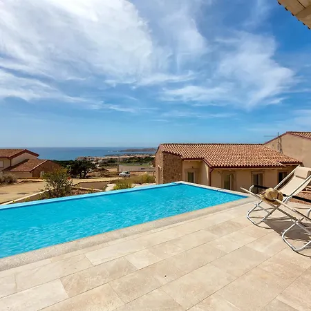 Apartment La Perla Del Mare Isola Rossa (Sassari)
