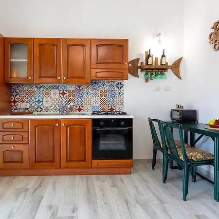 Apartment La Perla Del Mare Isola Rossa (Sassari)